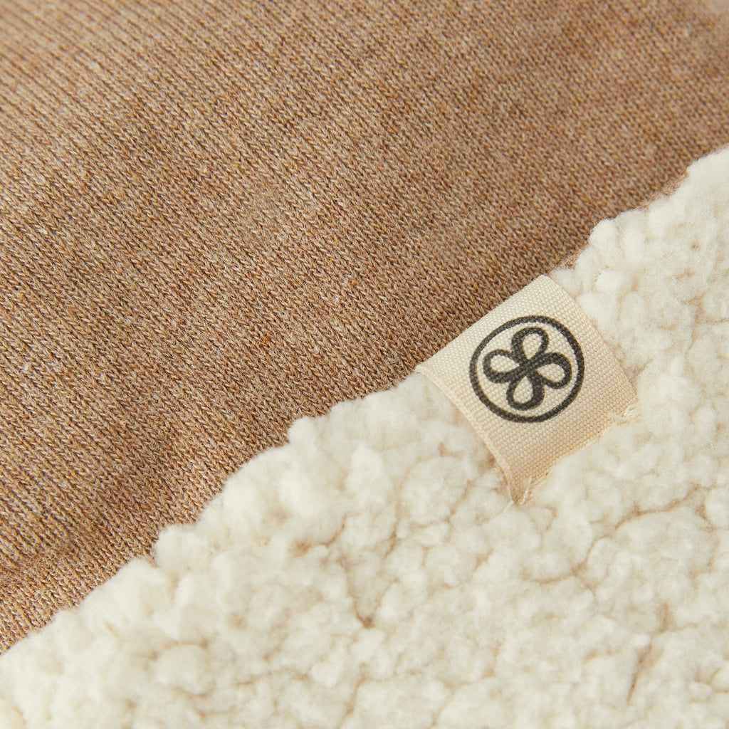Wendbare kuschelige Teddy Mütze für Babys