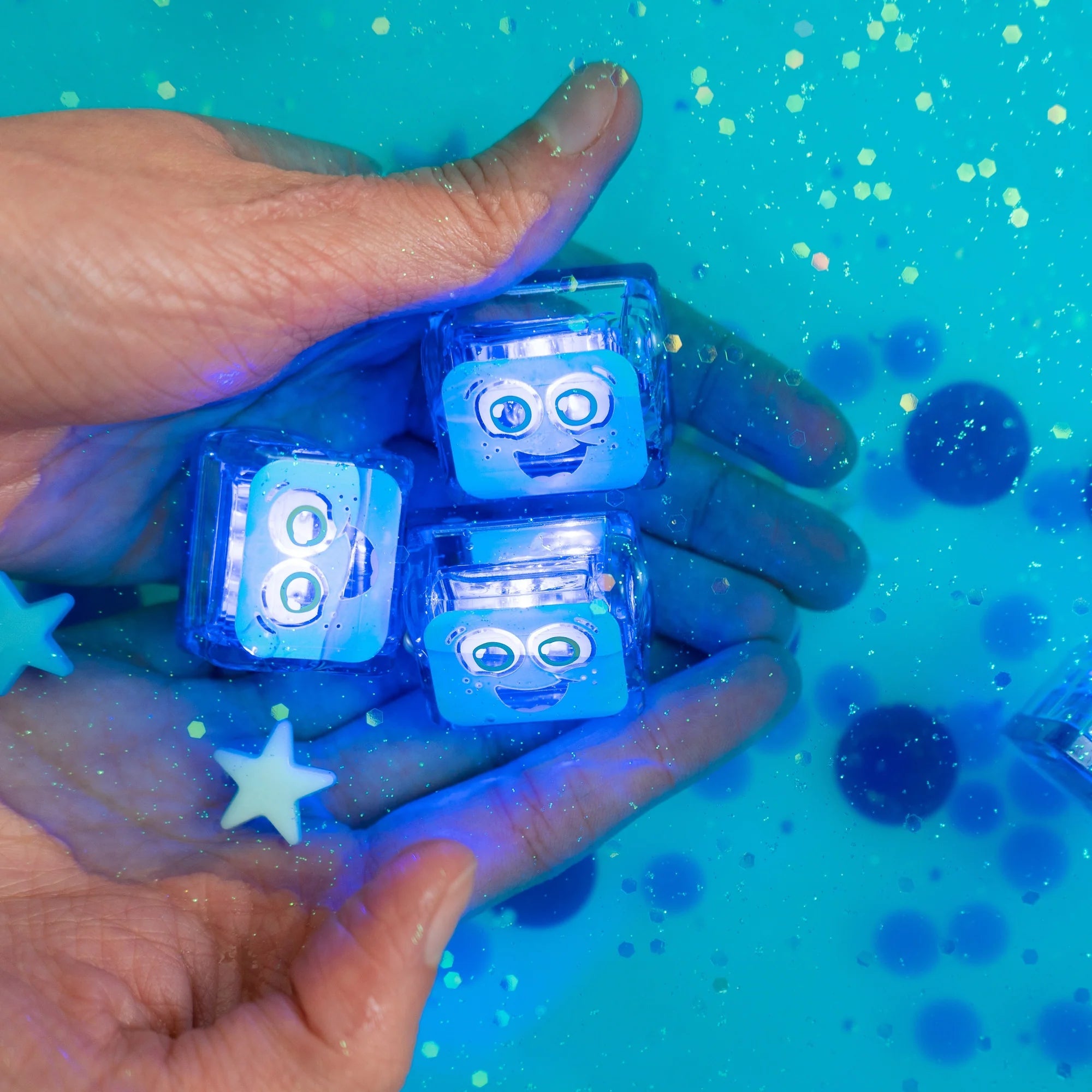 Glo Pals Charaktere - leuchtendes Badespielzeug